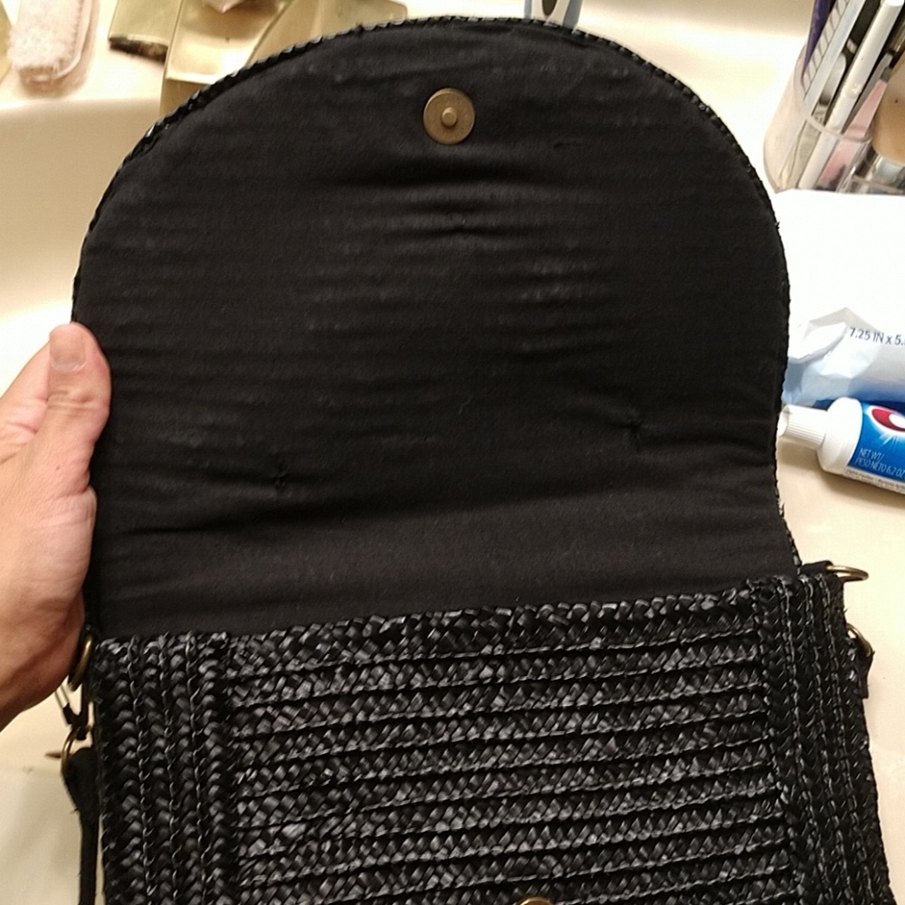 Handbag - Picture 3 of 4